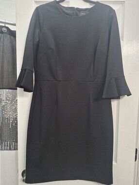 Donna Morgan Bell Sleeve Dress Size 14.